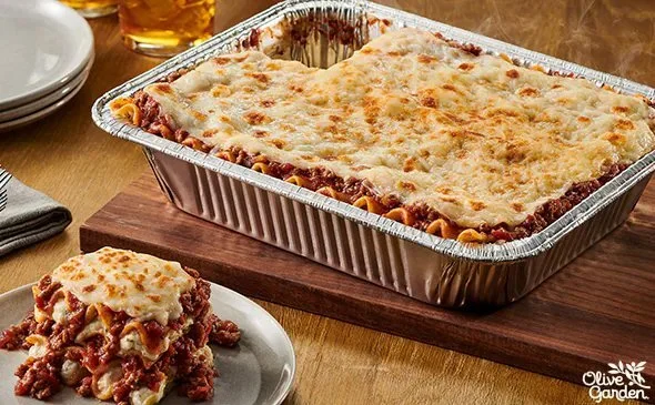 Lasagna Classico (Serves up to 12)