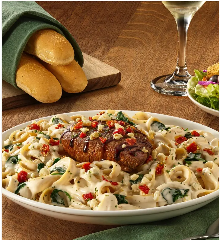 Olive Garden Steak Gorgonzola Alfredo