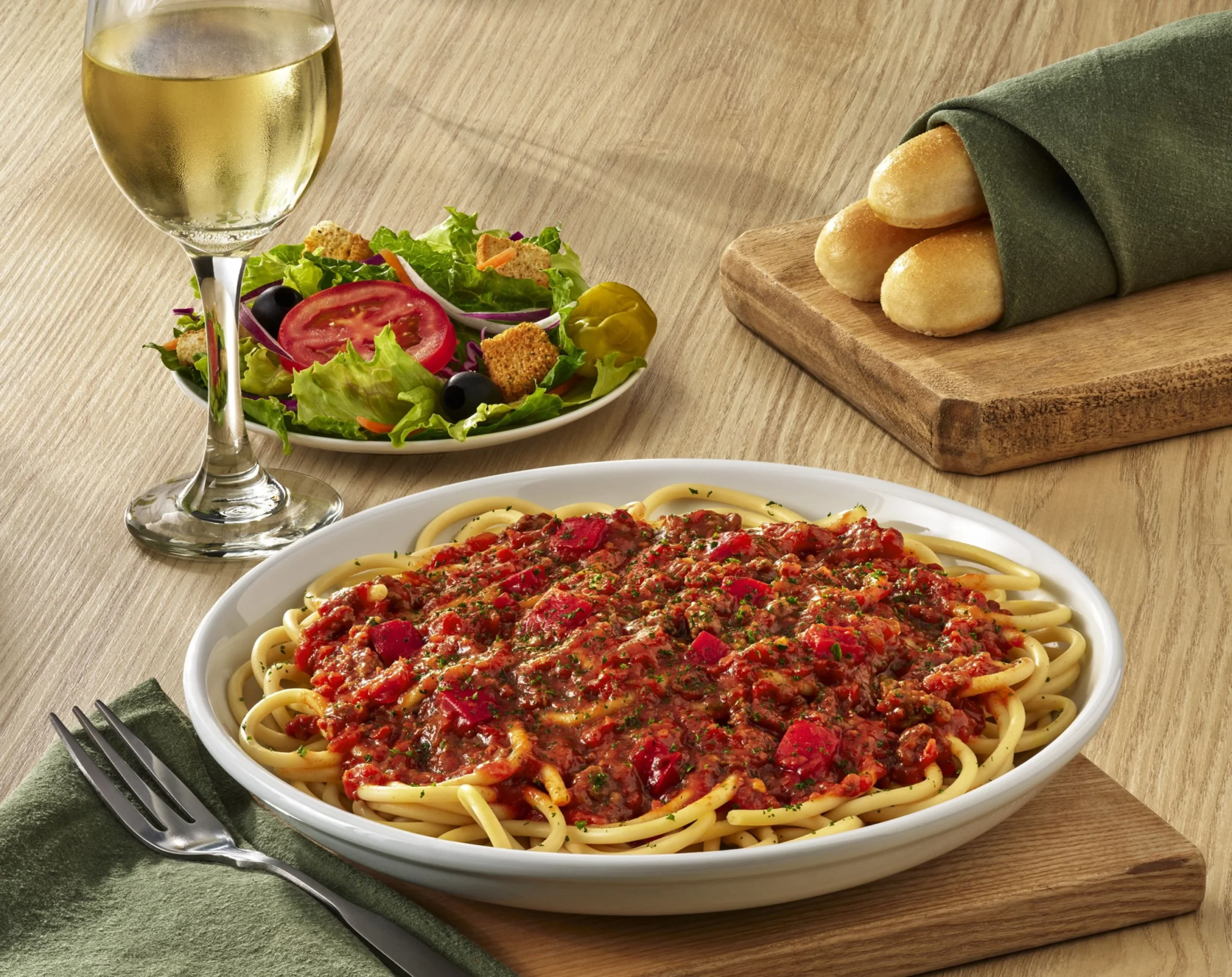 Spaghetti with Marinara at Olive Garden
