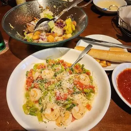 Olive Garden Shrimp Scampi