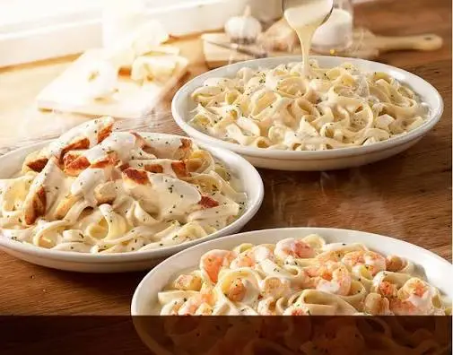 How to Make Olive Garden Alfredo Sauce at Home