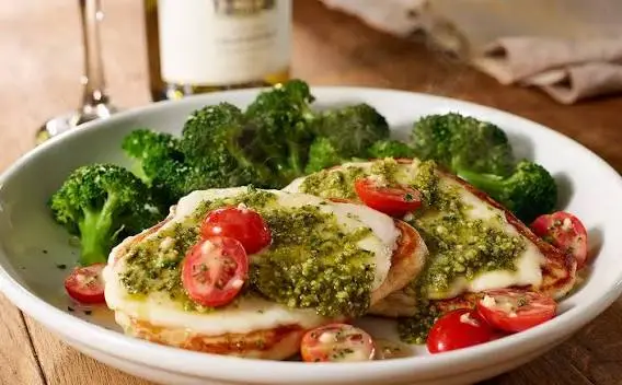 Grilled Chicken Margherita at olive garden 